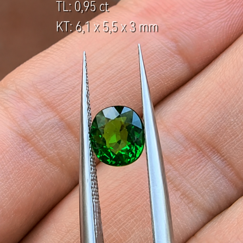 Tsavorite Gamet Xanh Tự Nhiên KG-10080.107