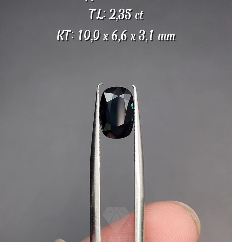 Sapphire Xanh ĐenTự Nhiên KG-10043